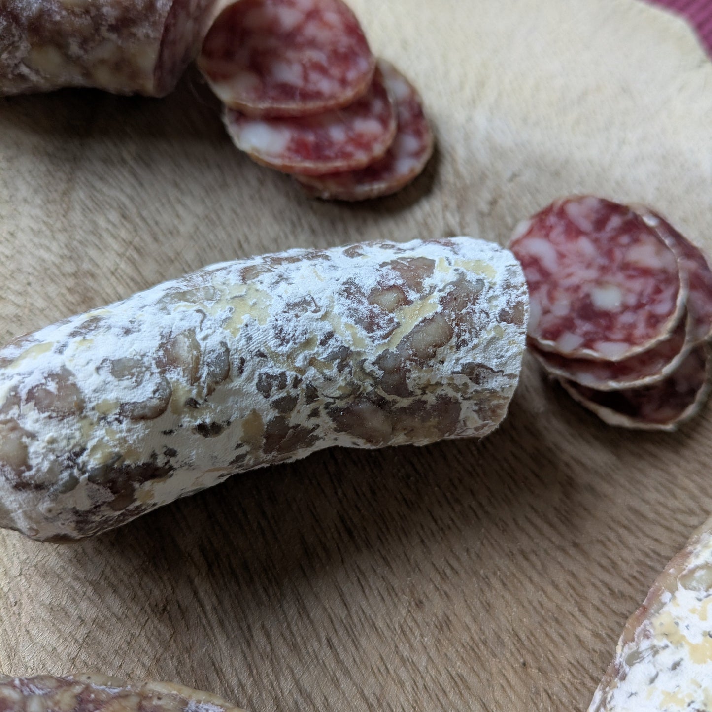 Saucisson au café